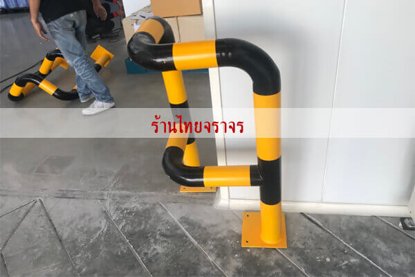 traffic bollards6